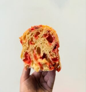 Comment résister, comment ne pas succomber,
Un nuage de gourmandise, de plaisir, et d’amour
Aux pralines roses..
Adieu Bodysummer
@christophelouie