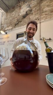 Avec les beaux jours la terrasse revient Jeudi Vendredi Samedi 
Umami le soir