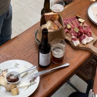 Dolcevita chez umami
Du jeudi au samedi 
Et ce des 19h30 .. des soirées qui ne finissent jamais ❤️